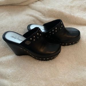 Harley Davidson wedge clogs